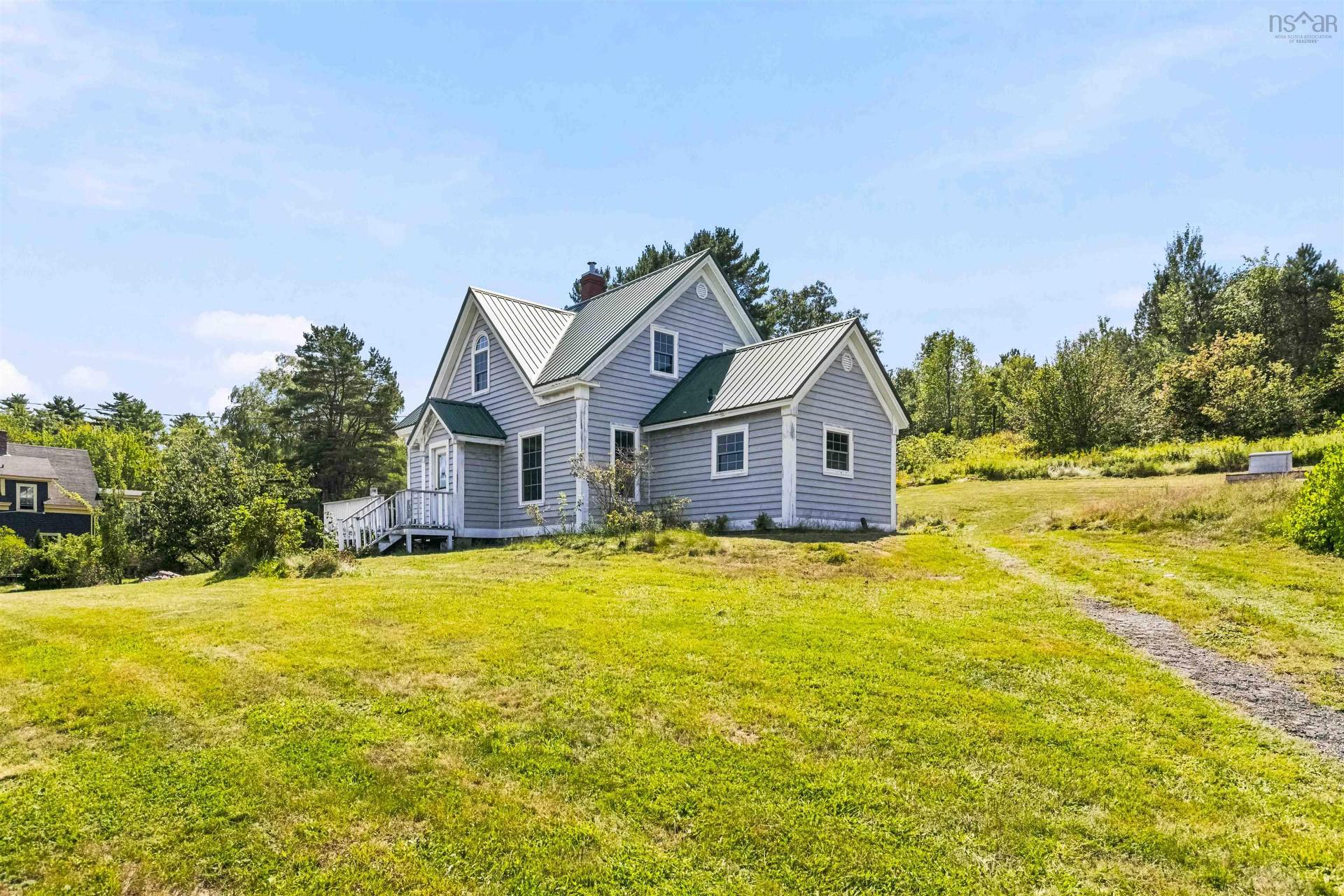 1912 Highway 331, West Lahave, NS