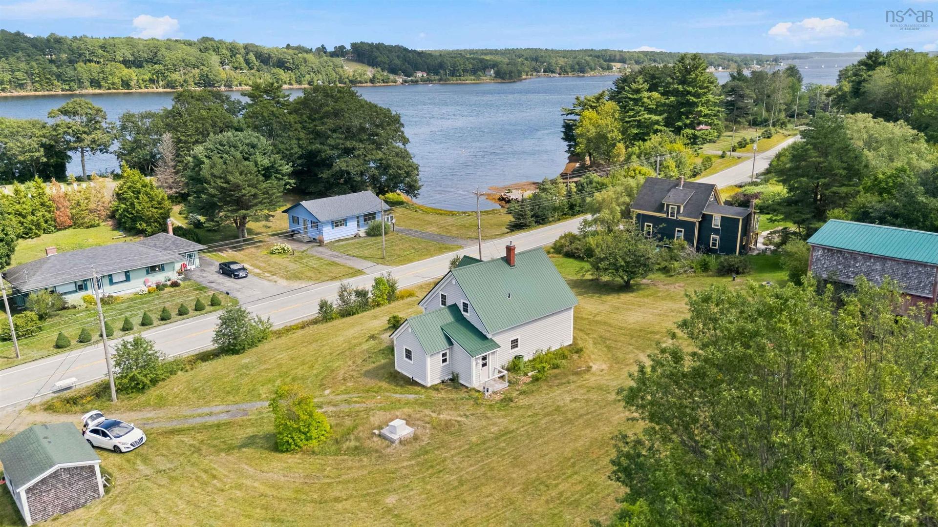 1912 Highway 331, West Lahave, NS
