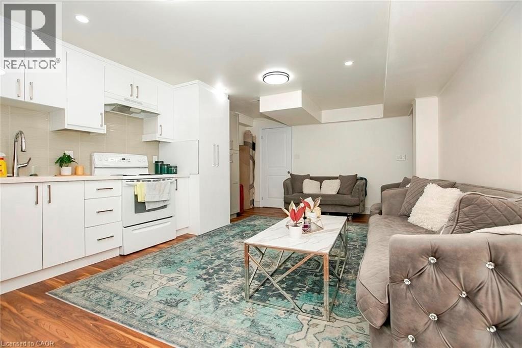 107 Glencliffe Court, Kitchener, ON