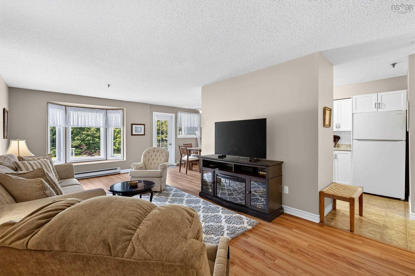 211 15 Knightsridge Drive, Halifax, NS