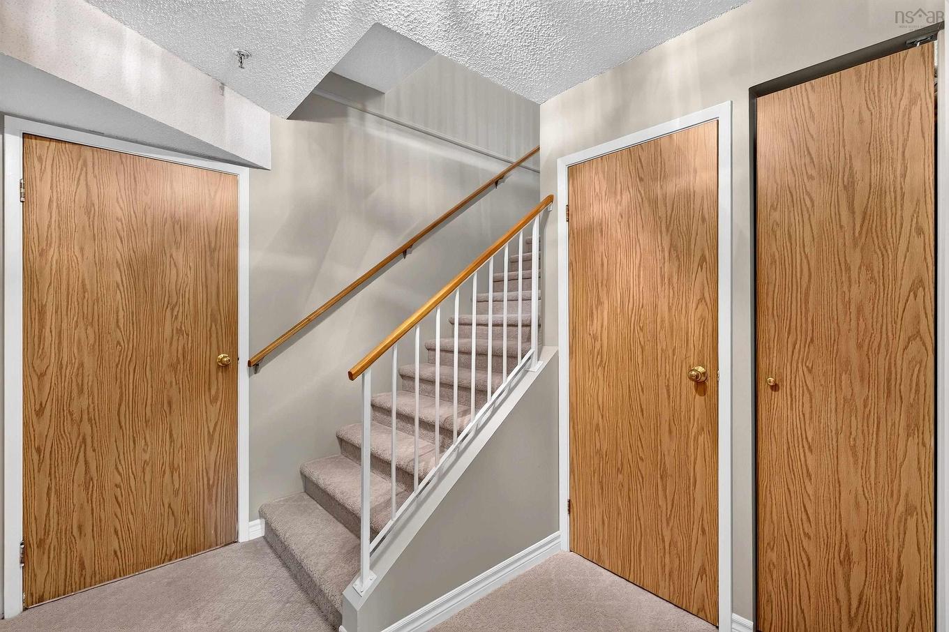 211 15 Knightsridge Drive, Halifax, NS