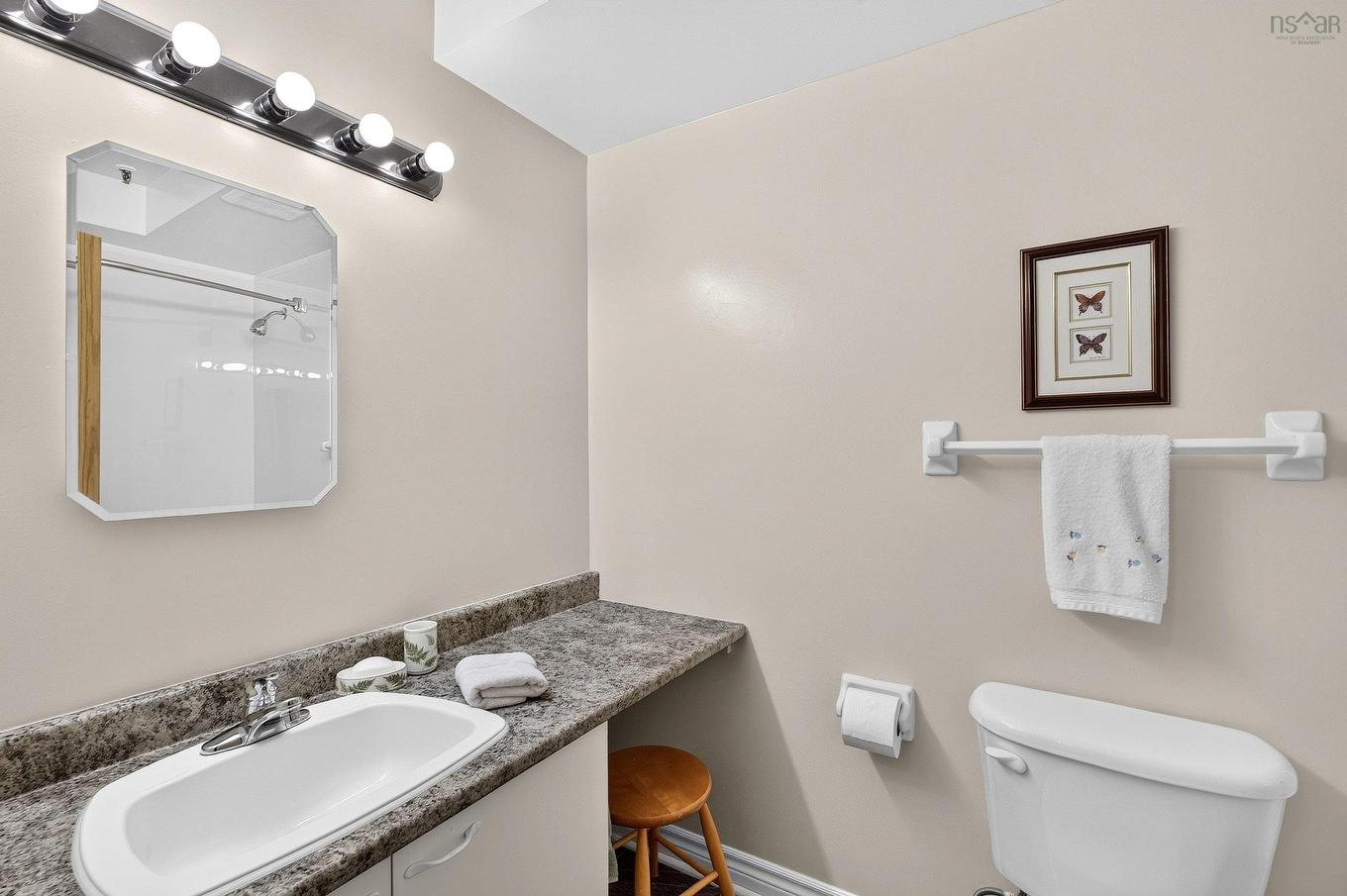 211 15 Knightsridge Drive, Halifax, NS