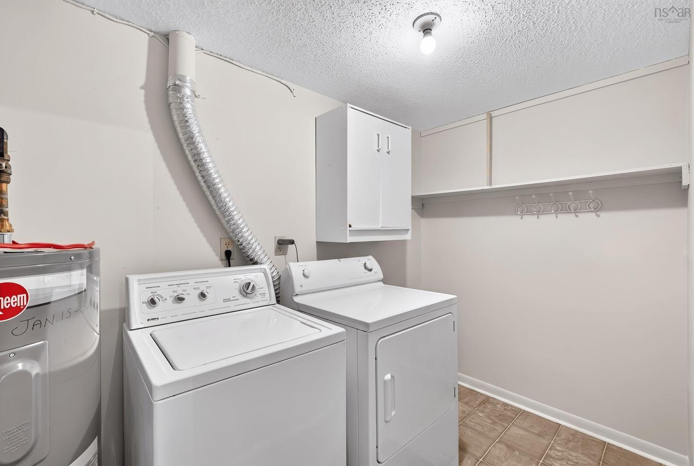 211 15 Knightsridge Drive, Halifax, NS