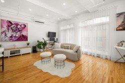 Salon - 