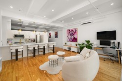 Salon - 