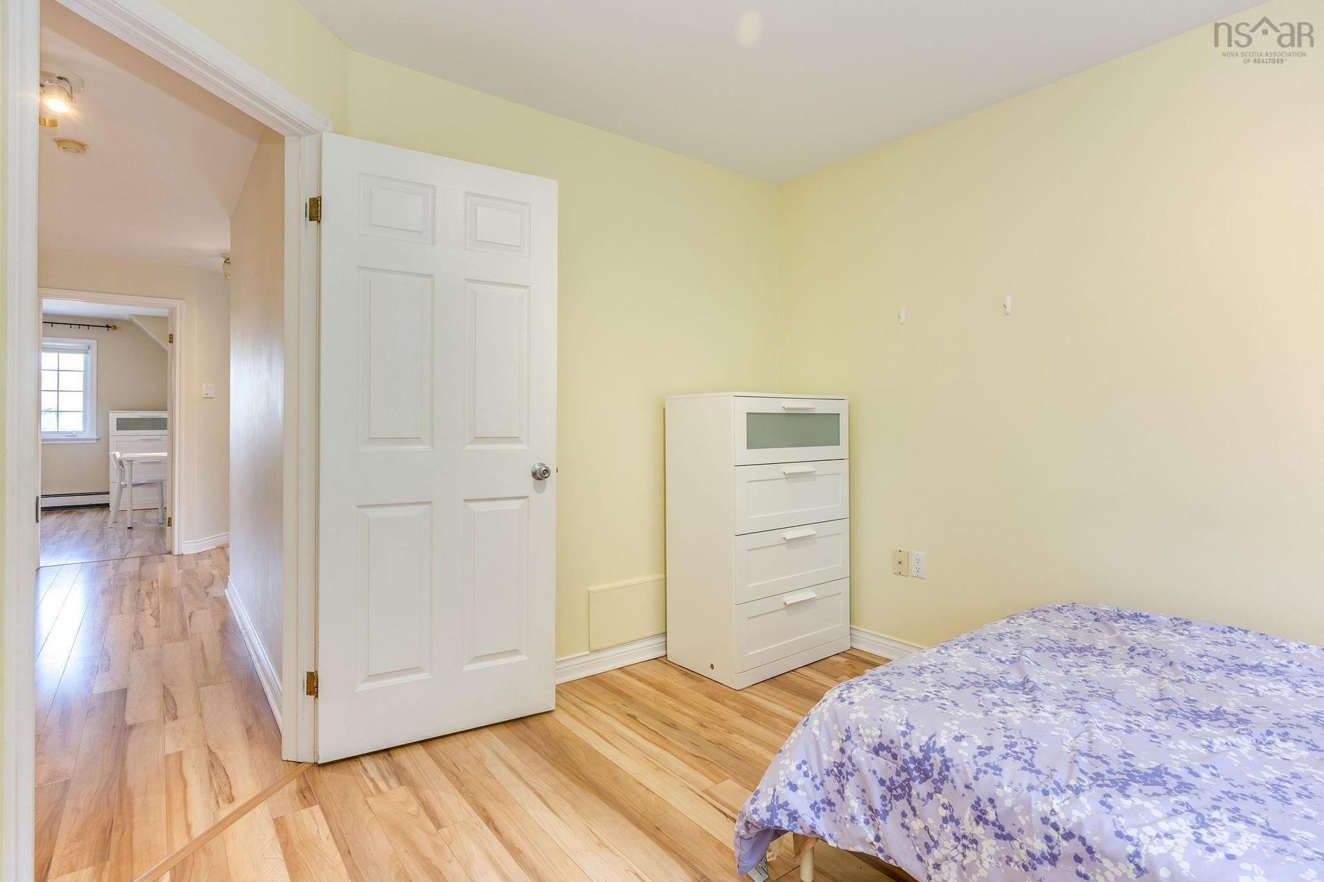 8 Wembley Place, Halifax, NS
