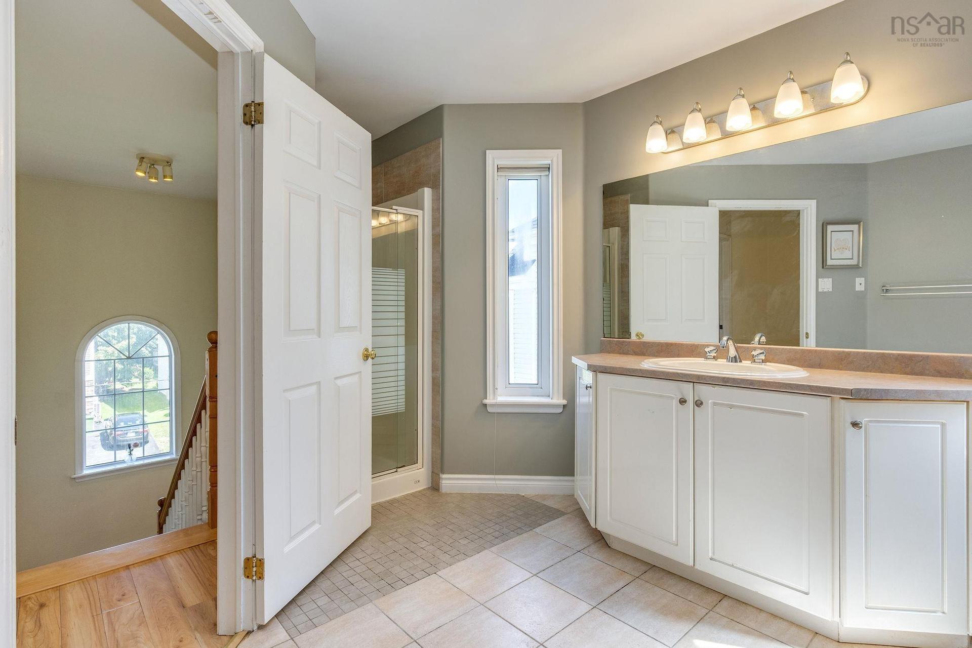 8 Wembley Place, Halifax, NS