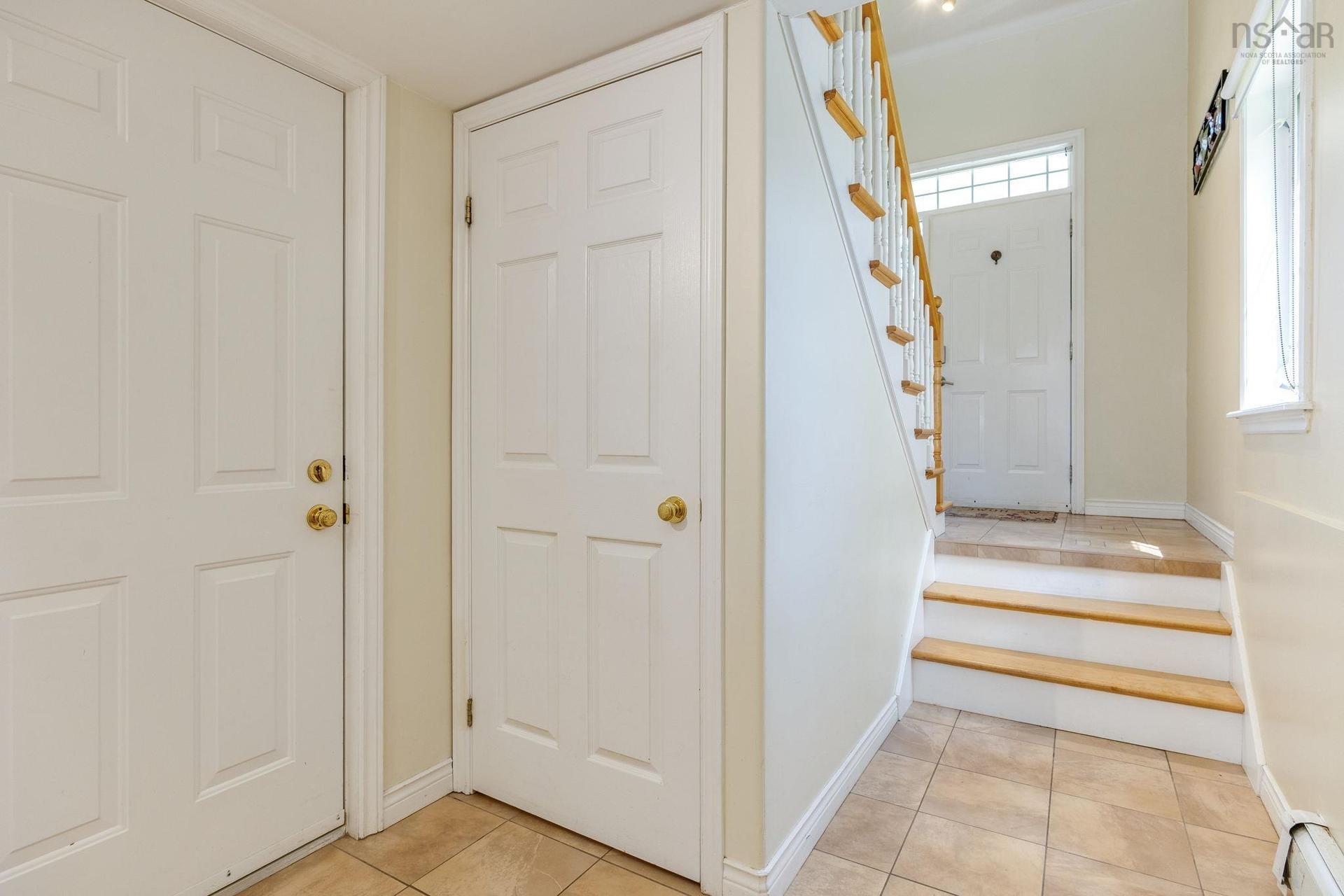 8 Wembley Place, Halifax, NS