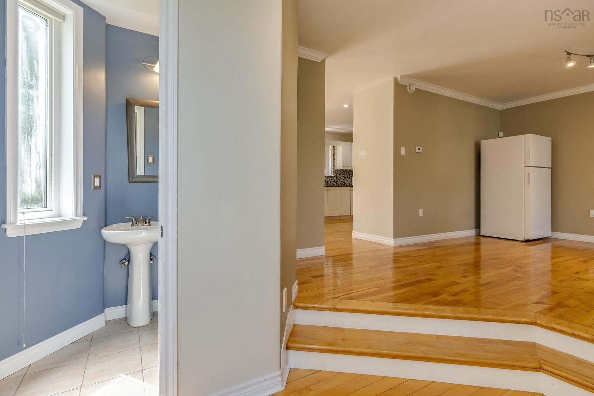 8 Wembley Place, Halifax, NS