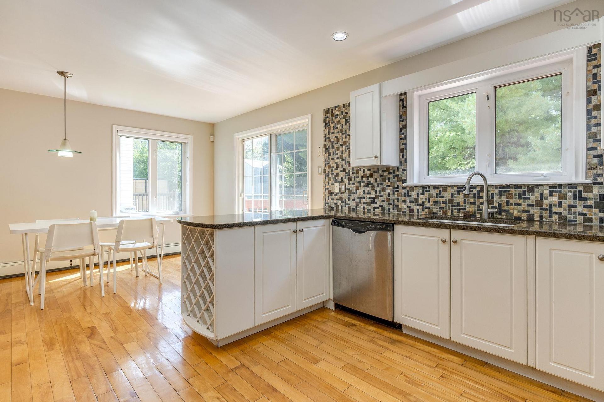 8 Wembley Place, Halifax, NS