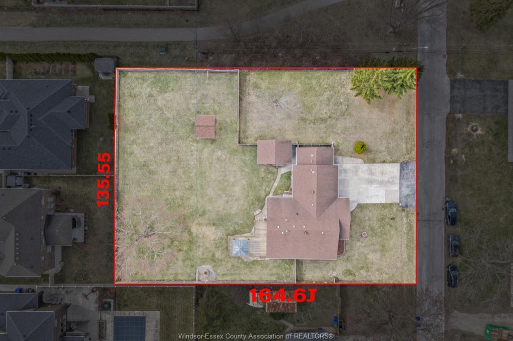 180 Elsworth, Lasalle, ON