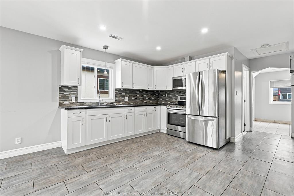 3453 Walker Road, Windsor, ON