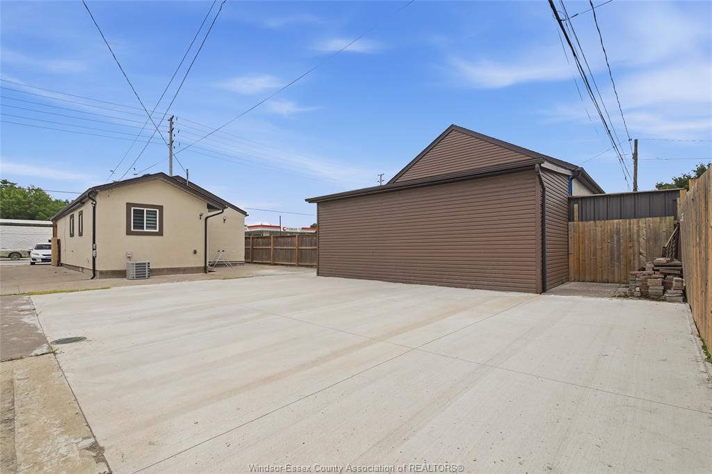 3457 Walker Road, Windsor, ON