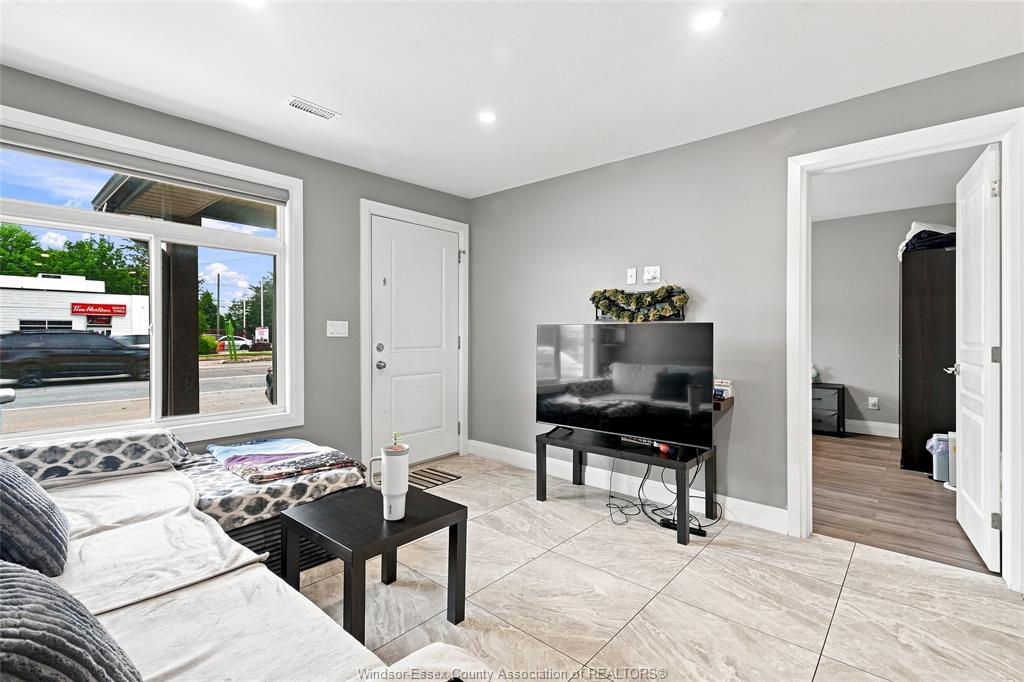3457 Walker Road, Windsor, ON