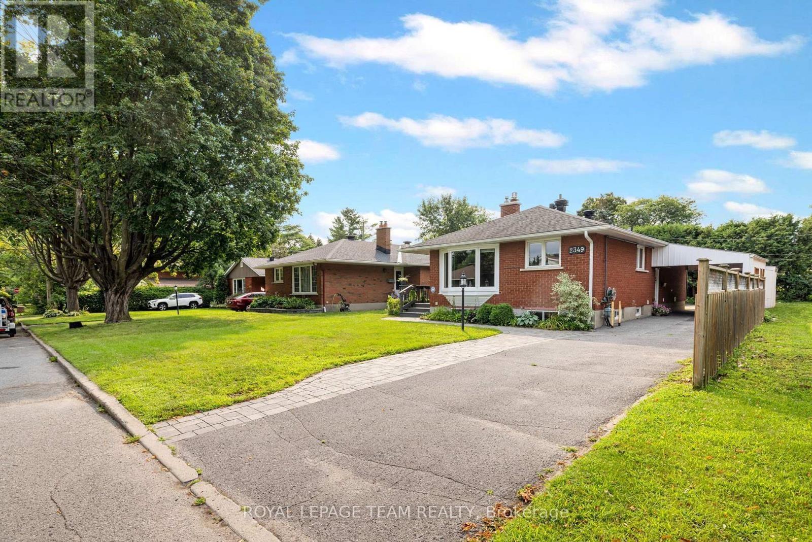 2349 Edwin Crescent, Ottawa, ON