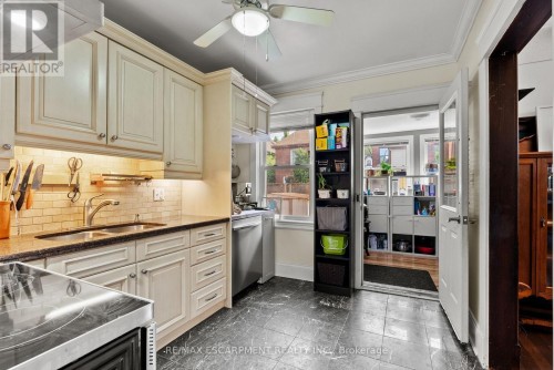 260 Stinson Crescent, Hamilton, ON 