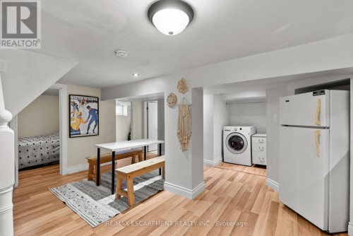260 Stinson Crescent, Hamilton, ON 