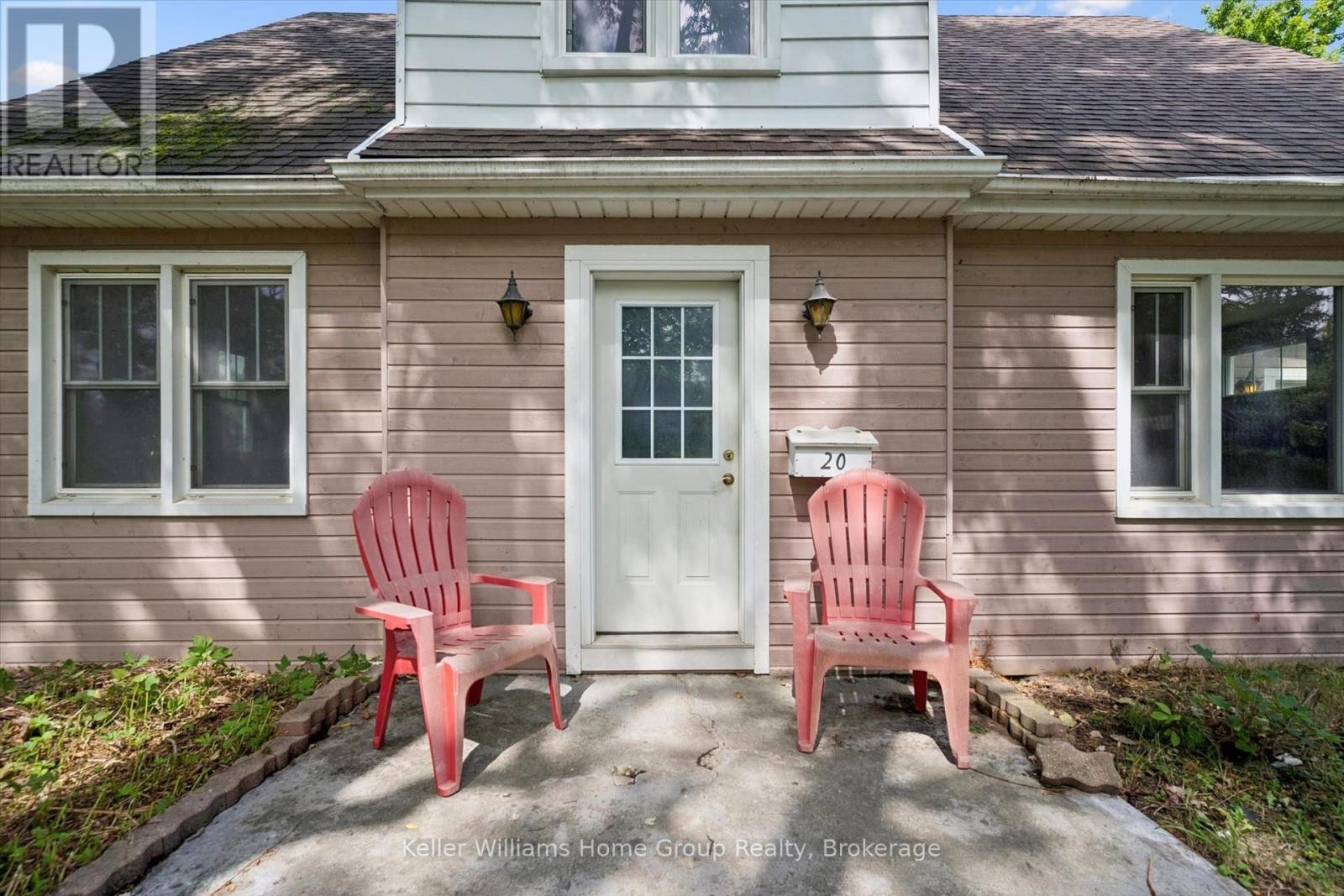 20 Water Street W, Centre Wellington (Elora/Salem), ON
