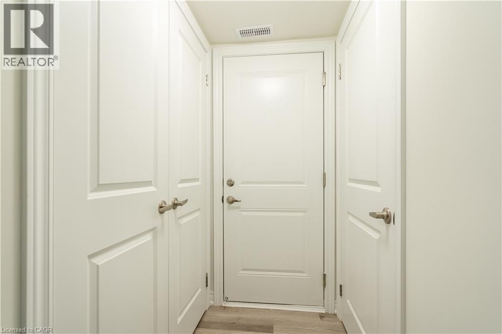 23 Dryden Lane, Hamilton, ON