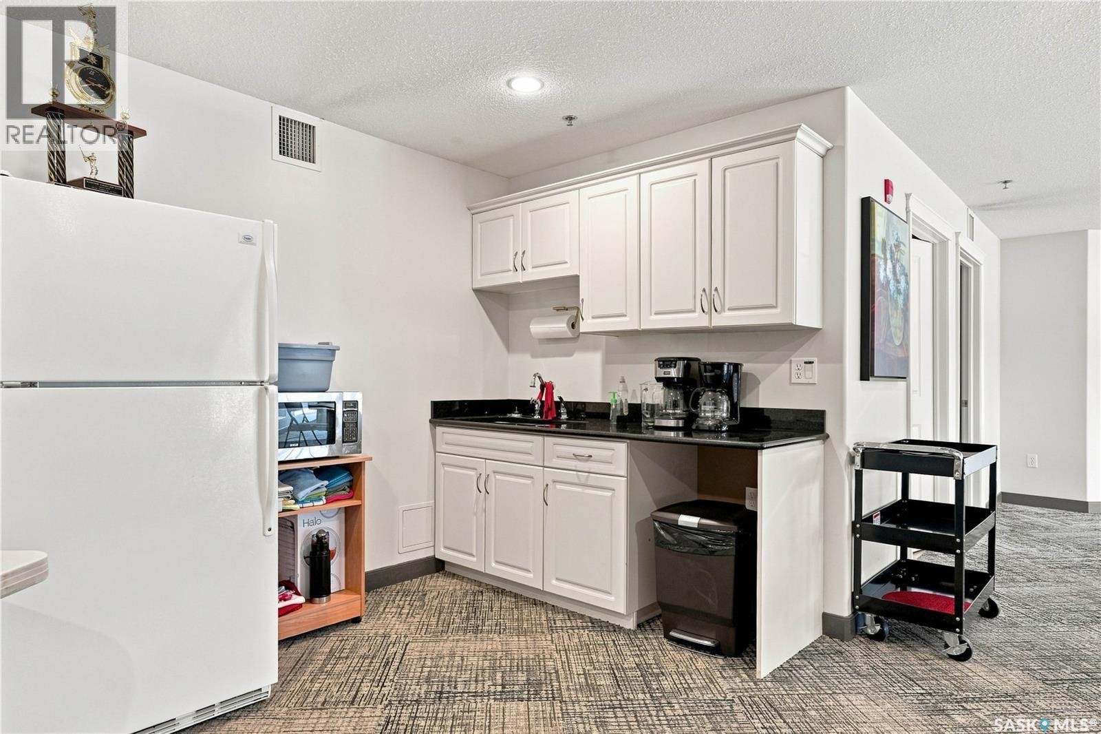 207 401 Cartwright Street, Saskatoon, SK