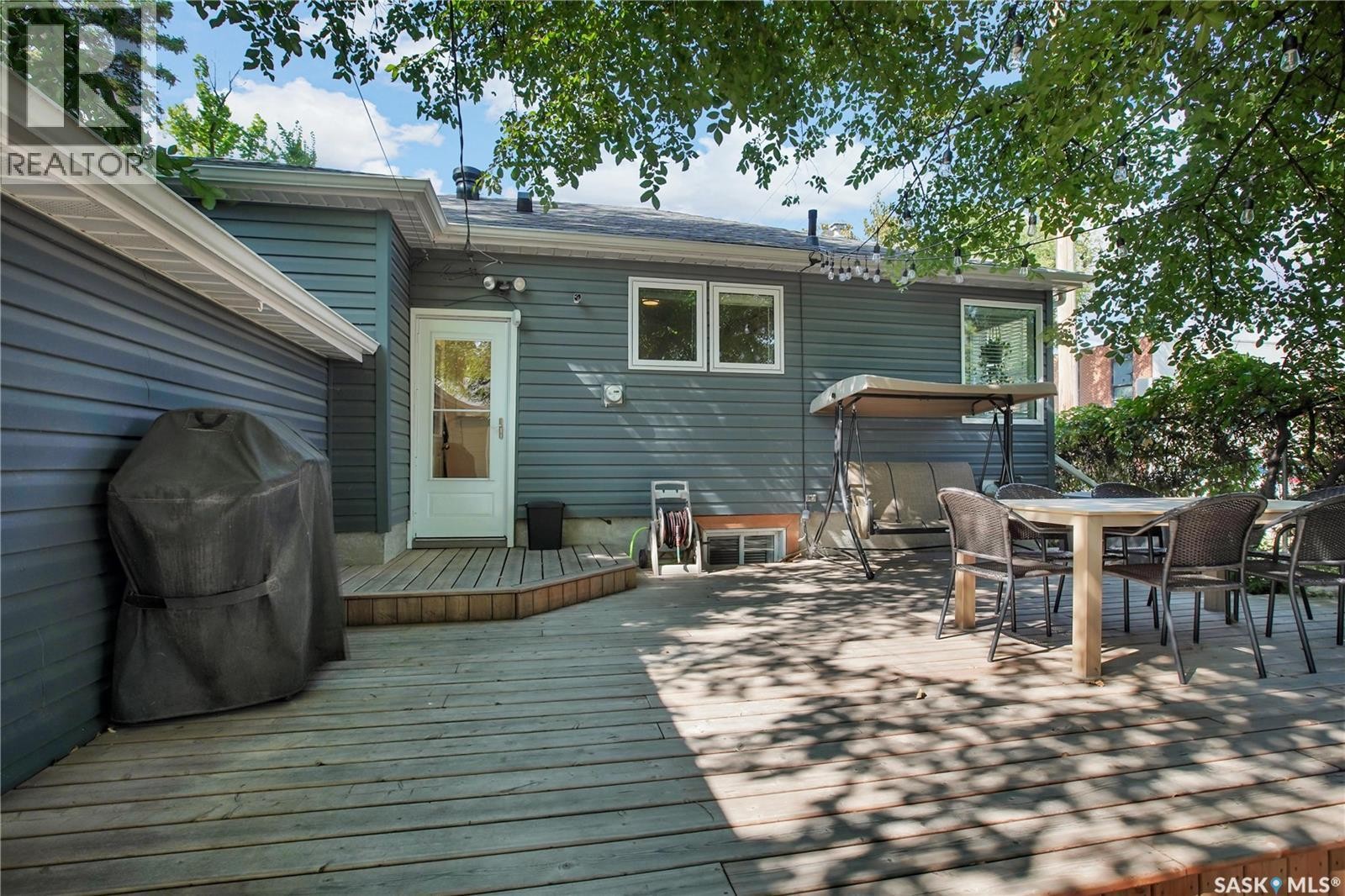 930 6Th Avenue N, Saskatoon, SK