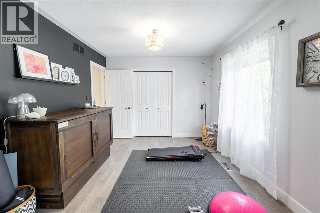 1874 Blackwell Road, Sarnia, ON