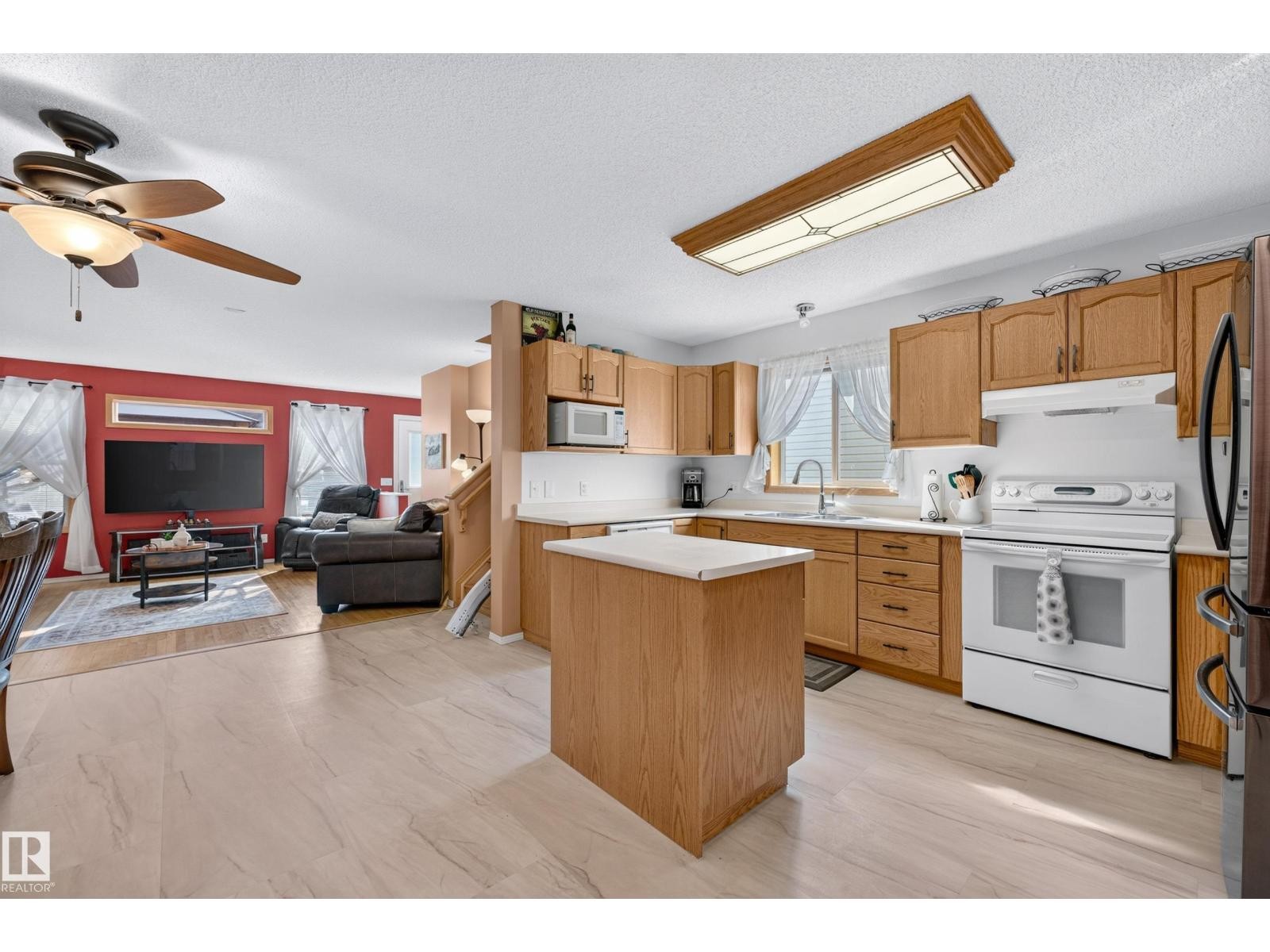 1223 Gillespie Cr Nw, Edmonton, AB