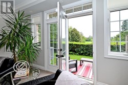 beautiful entry to the yard - 