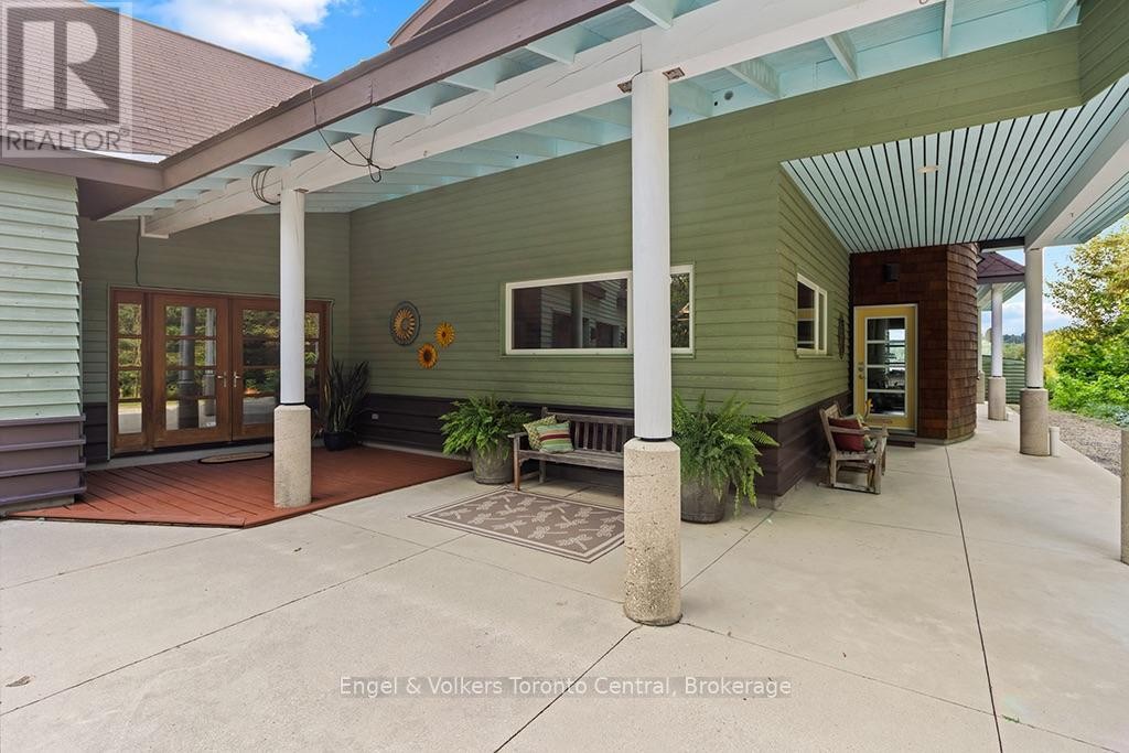 684131 Sideroad 30, Chatsworth, ON