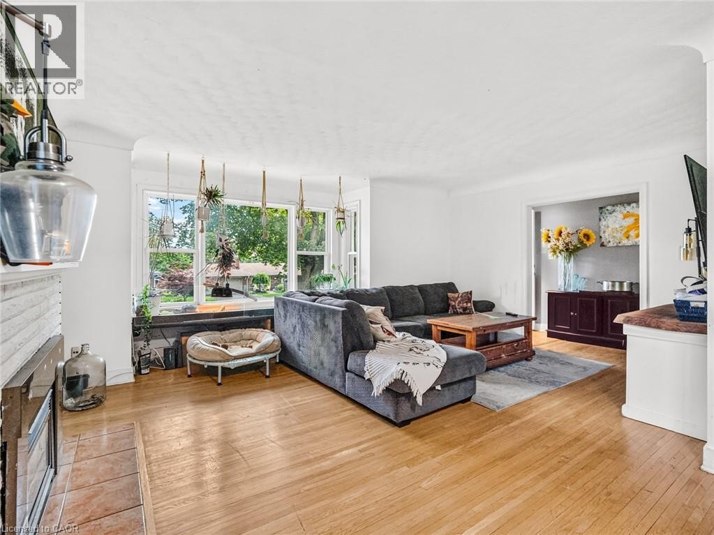 20 Alan Crescent, Fonthill, ON