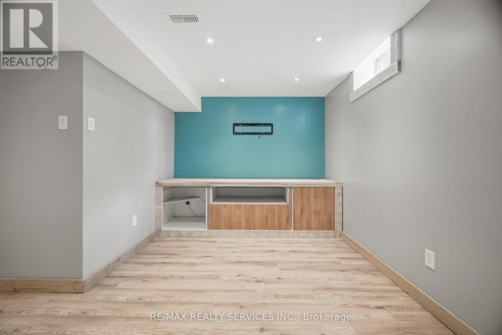 5 Westhampton Way, Hamilton, ON