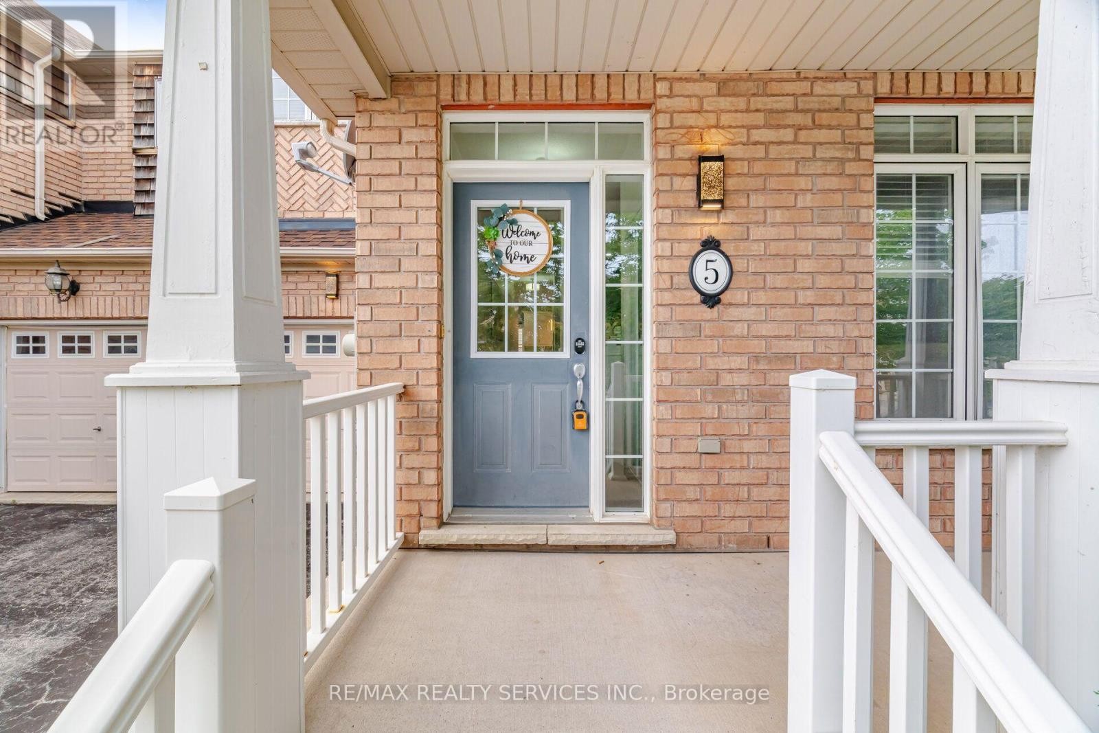 5 Westhampton Way, Hamilton, ON