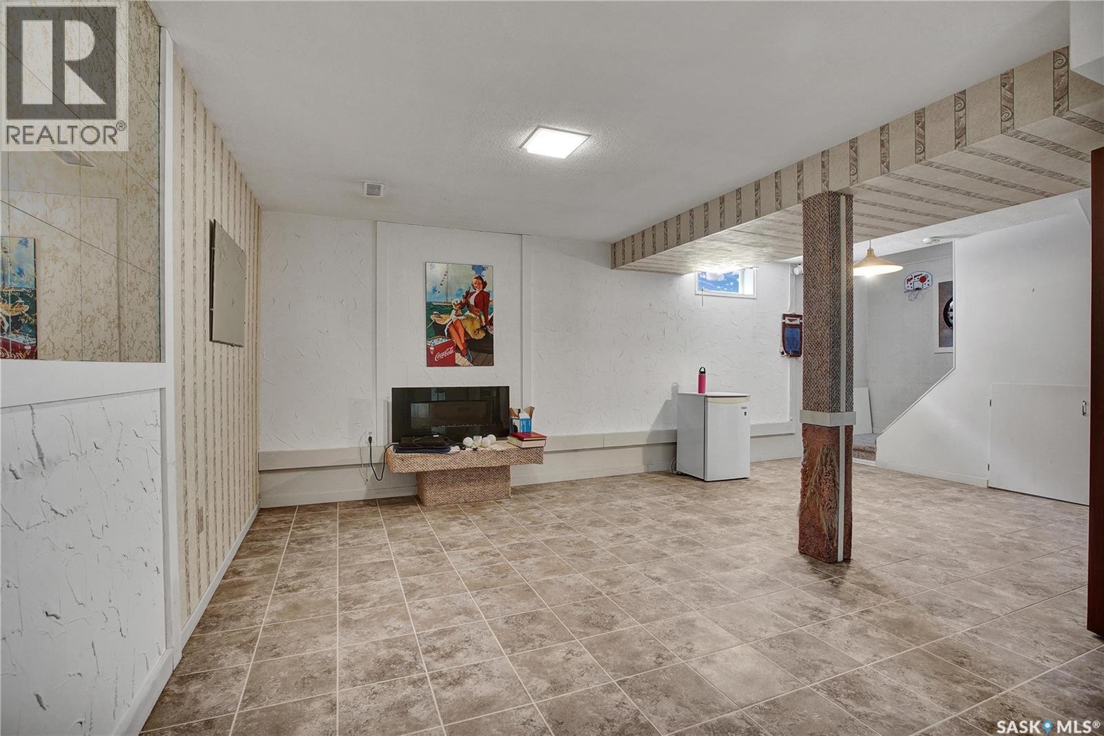 3166 Eastview, Saskatoon, SK