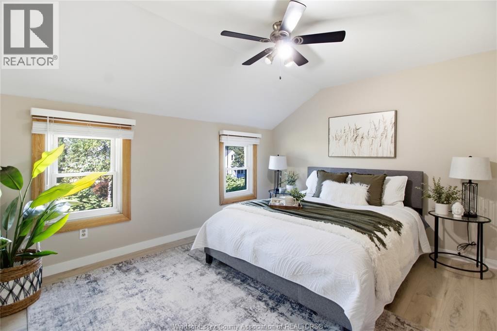 1776 Hall, Windsor, ON