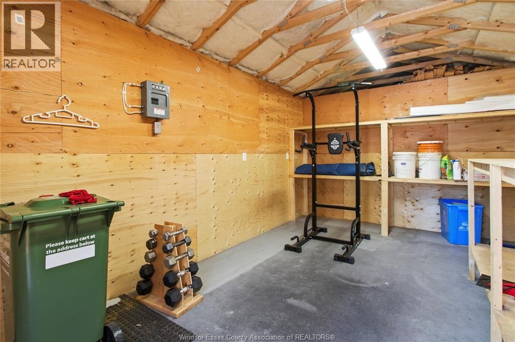 1776 Hall, Windsor, ON
