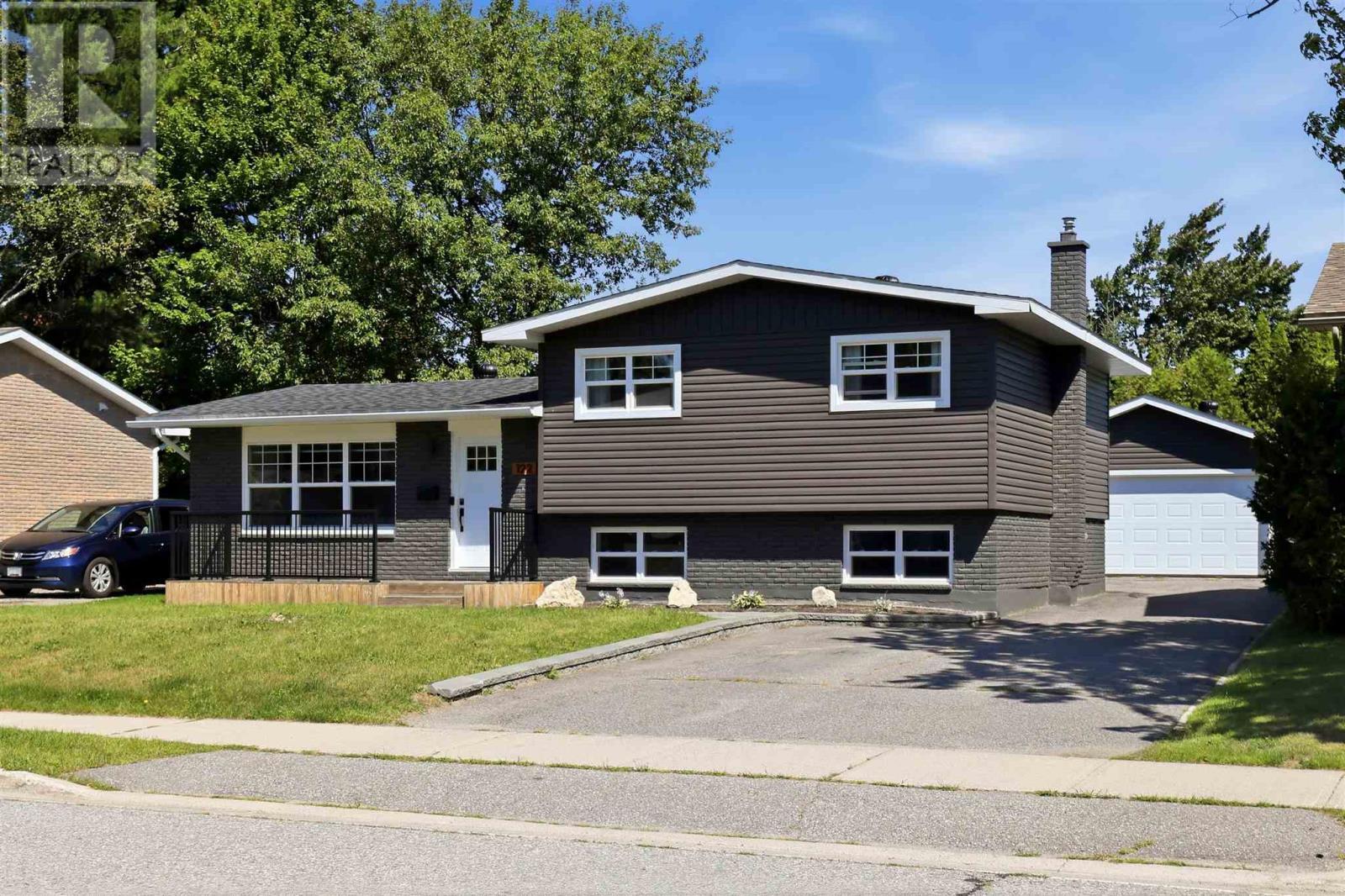 122 Boundary Rd, Sault Ste. Marie, ON