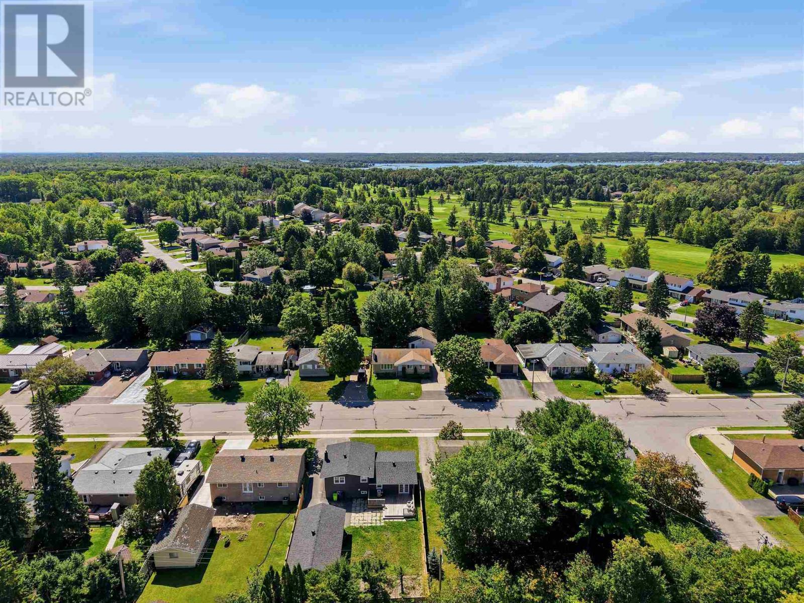 122 Boundary Rd, Sault Ste. Marie, ON