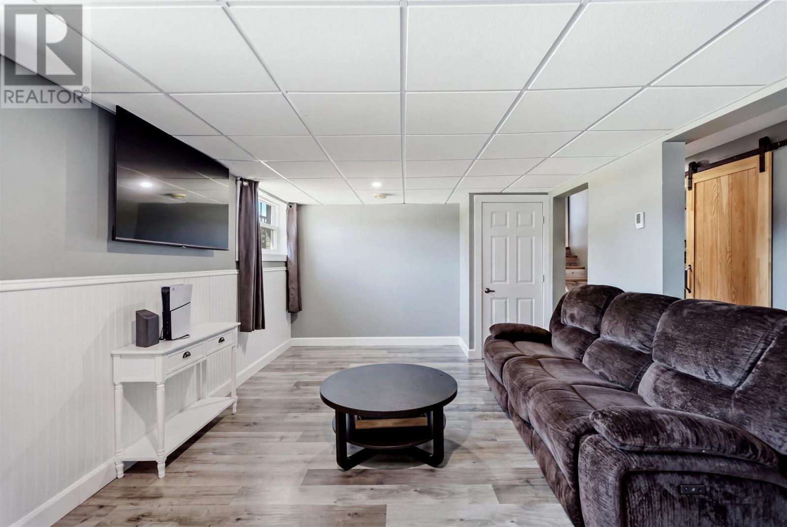 122 Boundary Rd, Sault Ste. Marie, ON