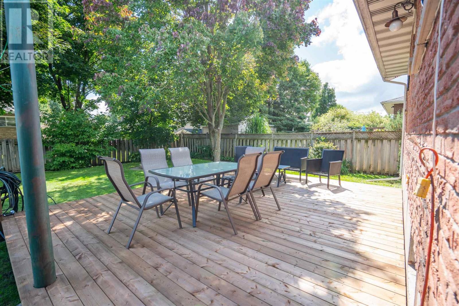 26 Heath Rd, Sault Ste. Marie, ON