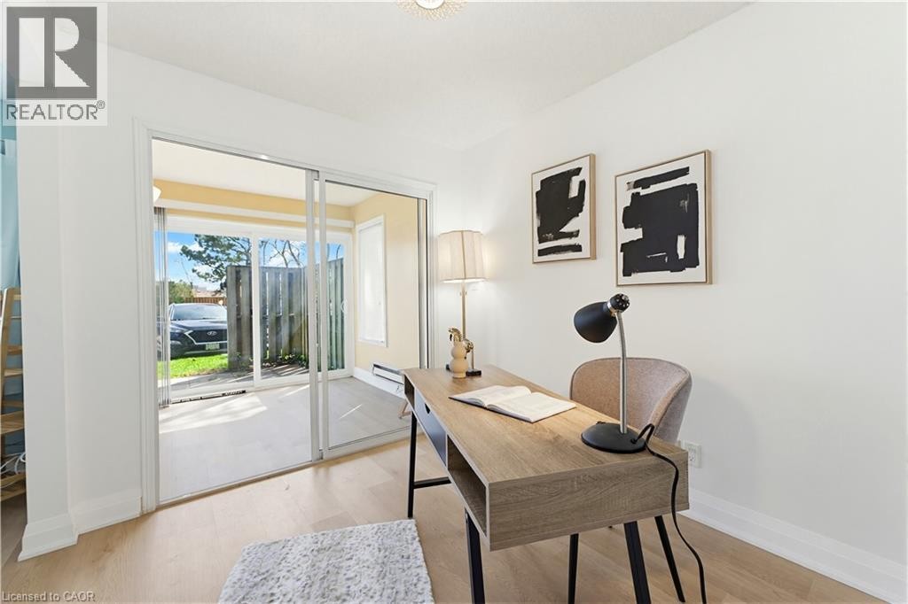30 Hugo Crescent Unit# 110, Kitchener, ON