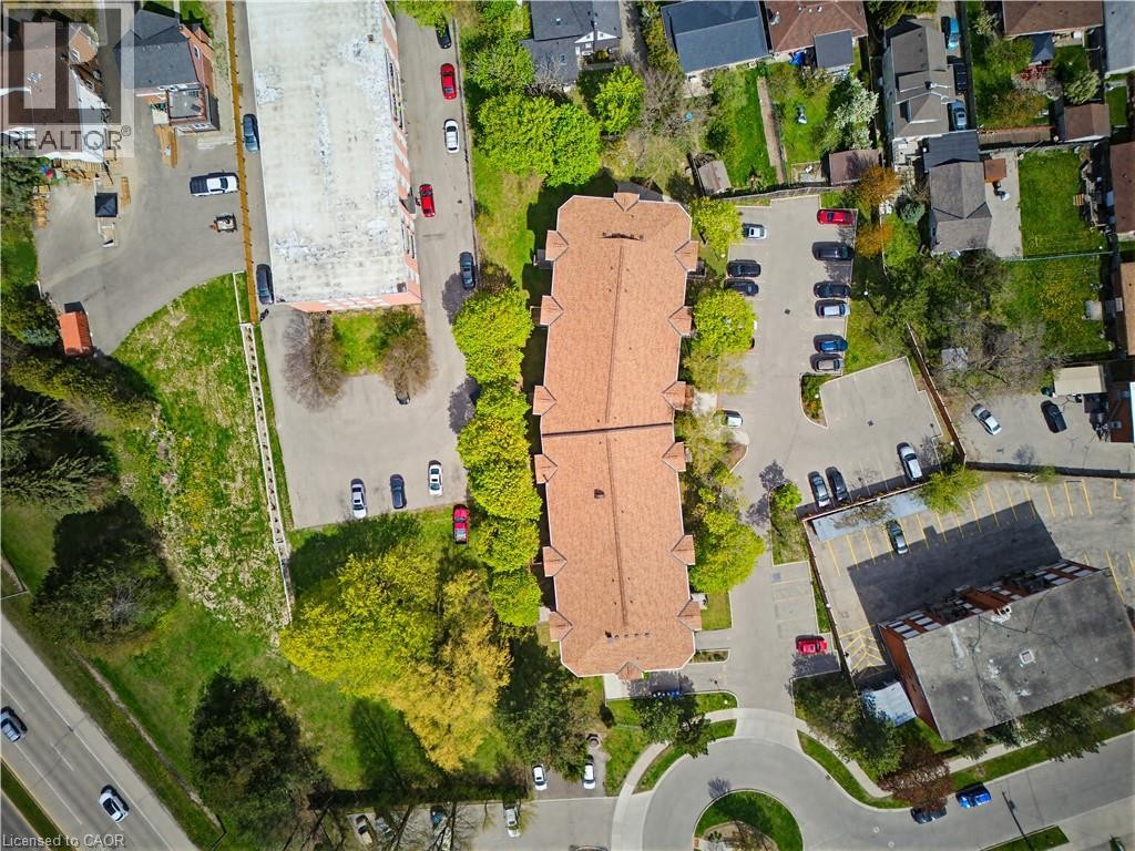 30 Hugo Crescent Unit# 110, Kitchener, ON