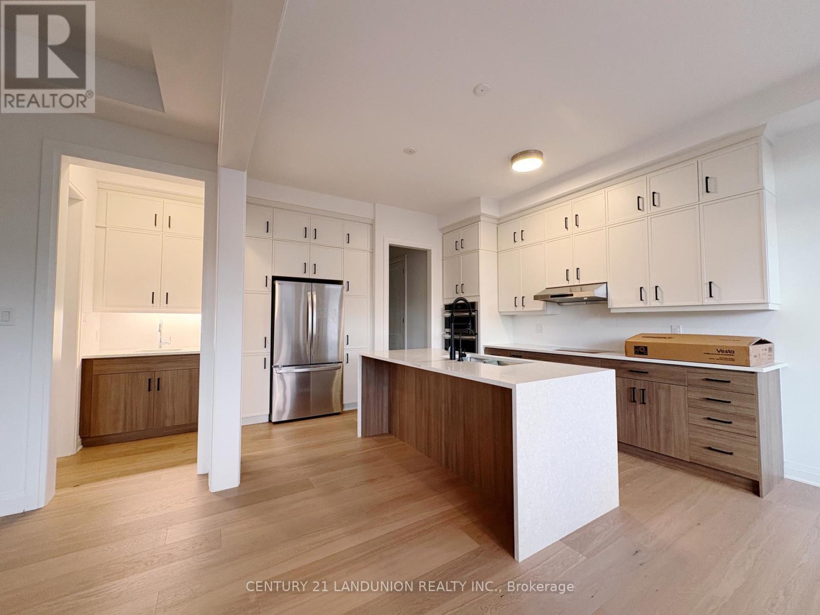 19 Spring Oak Crescent, Markham, ON