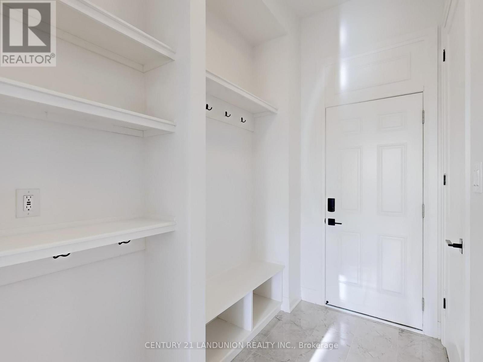19 Spring Oak Crescent, Markham, ON