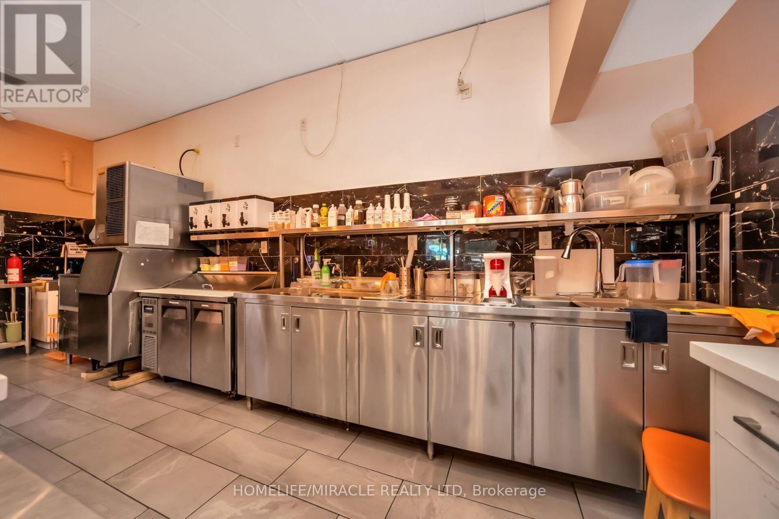259 Lakeshore Road E, Mississauga, ON