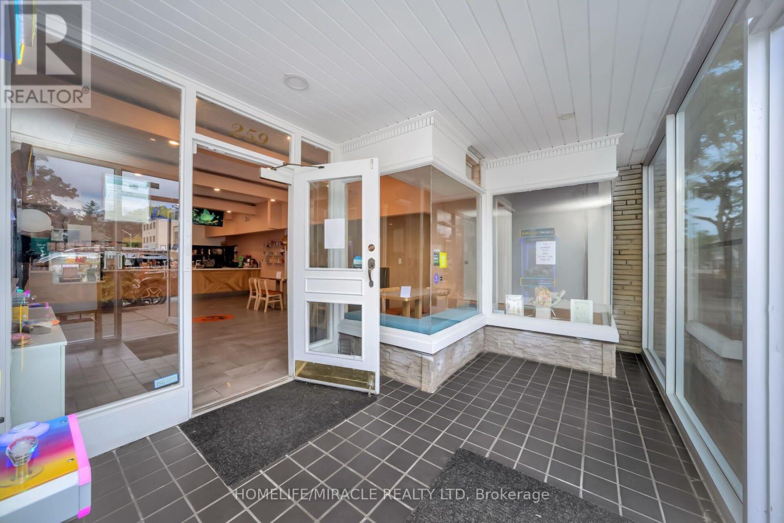 259 Lakeshore Road E, Mississauga, ON