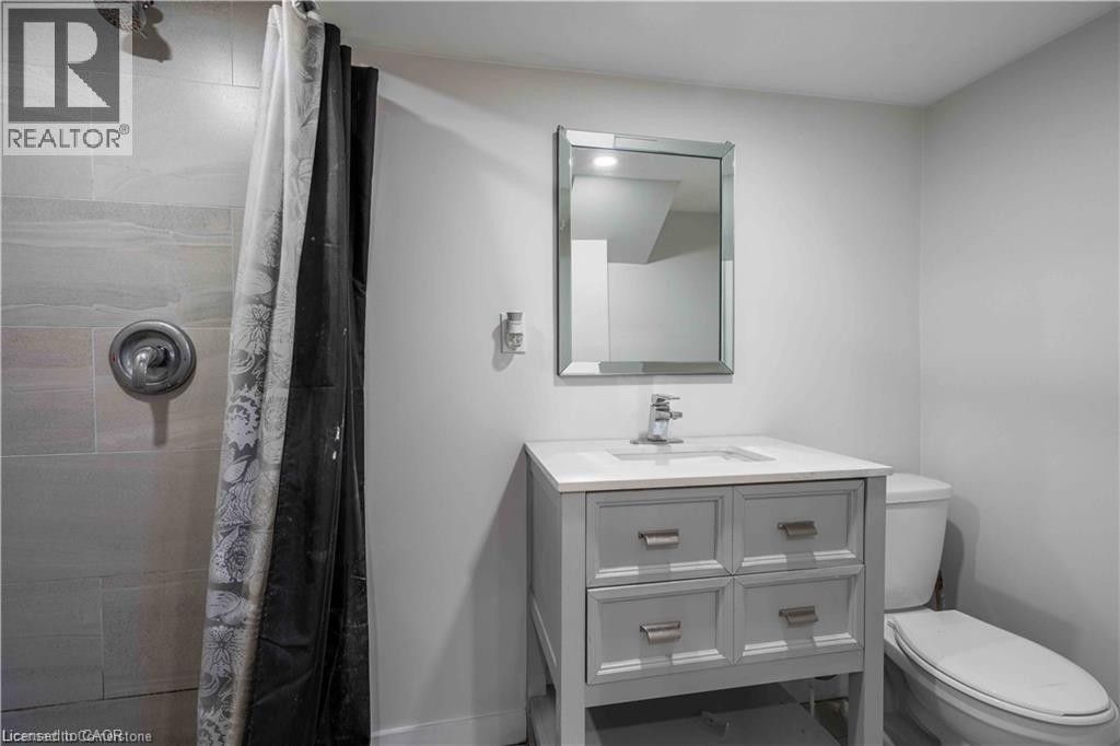 204 Glow Avenue Unit# Lower, Hamilton, ON