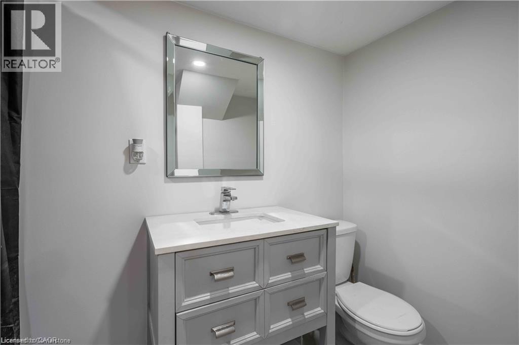 204 Glow Avenue Unit# Lower, Hamilton, ON