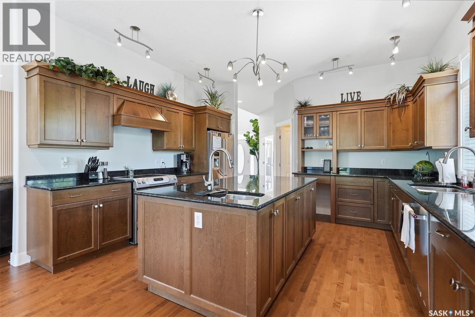 934 Maguire Crescent, Saskatoon, SK