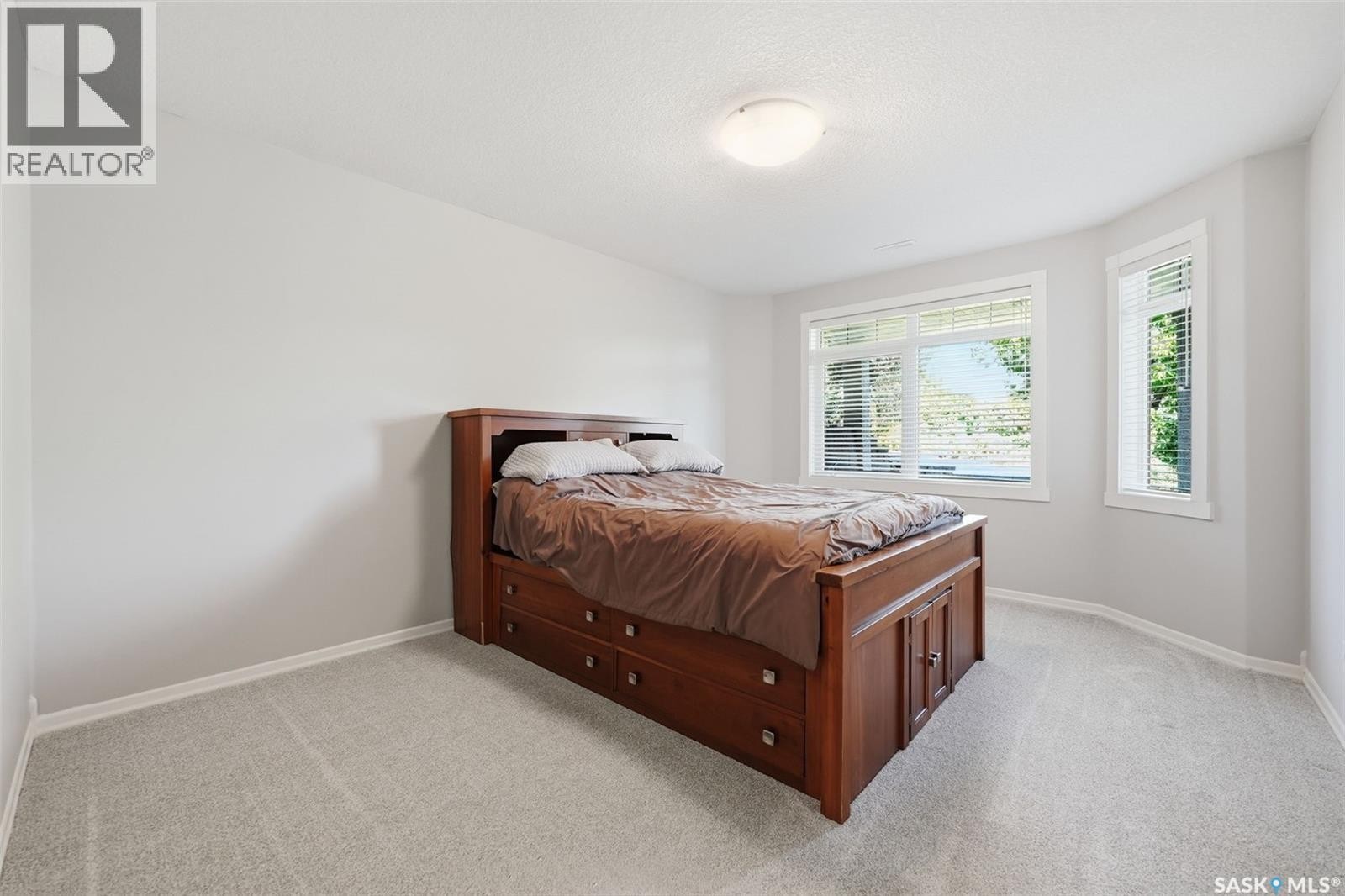 934 Maguire Crescent, Saskatoon, SK