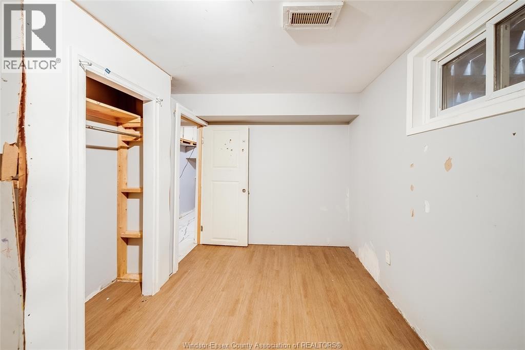 2616 Parent, Windsor, ON